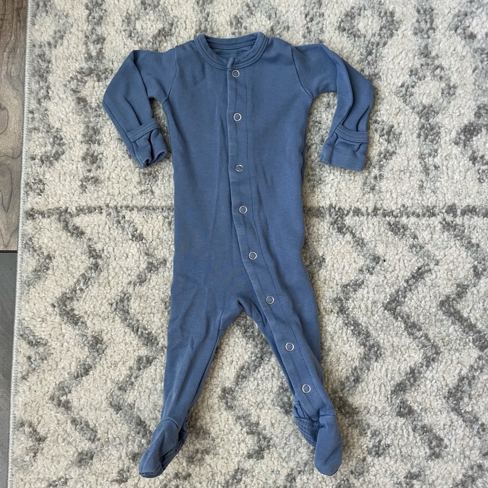 L’oved Baby footie 0-3 months
